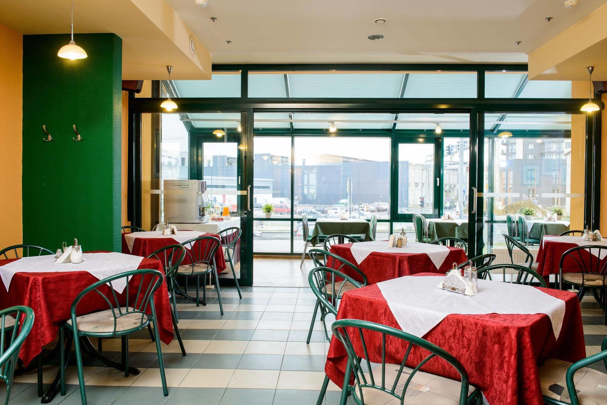 Hotel Zemaites Vilnius Luaran gambar
